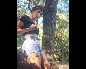 Shemale Flashings in Park City Exibition . Onlyfans / Michel094